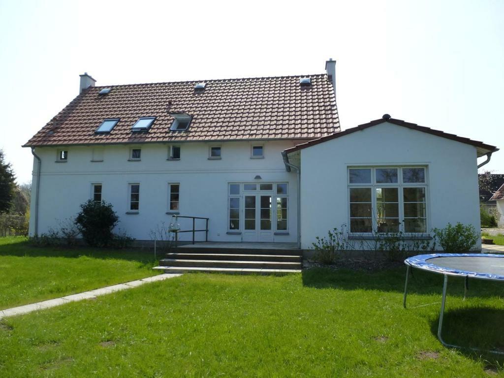 Traumhaftes Luxus-Ferienhaus Warnkenhagen  Bagian luar foto
