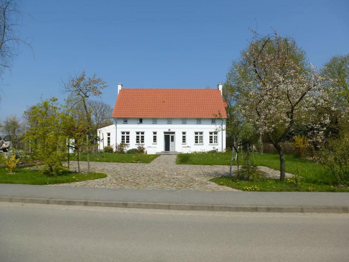 Traumhaftes Luxus-Ferienhaus Warnkenhagen  Bagian luar foto