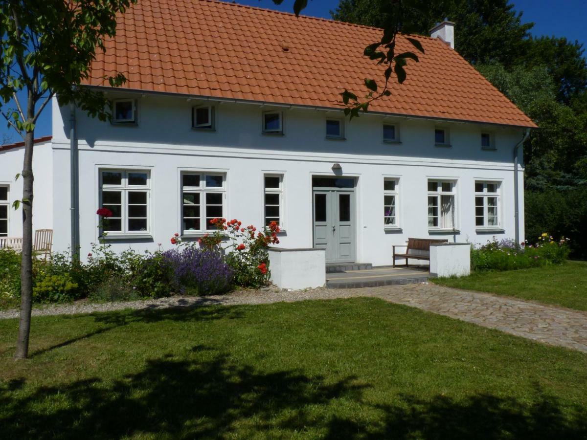 Traumhaftes Luxus-Ferienhaus Warnkenhagen  Bagian luar foto